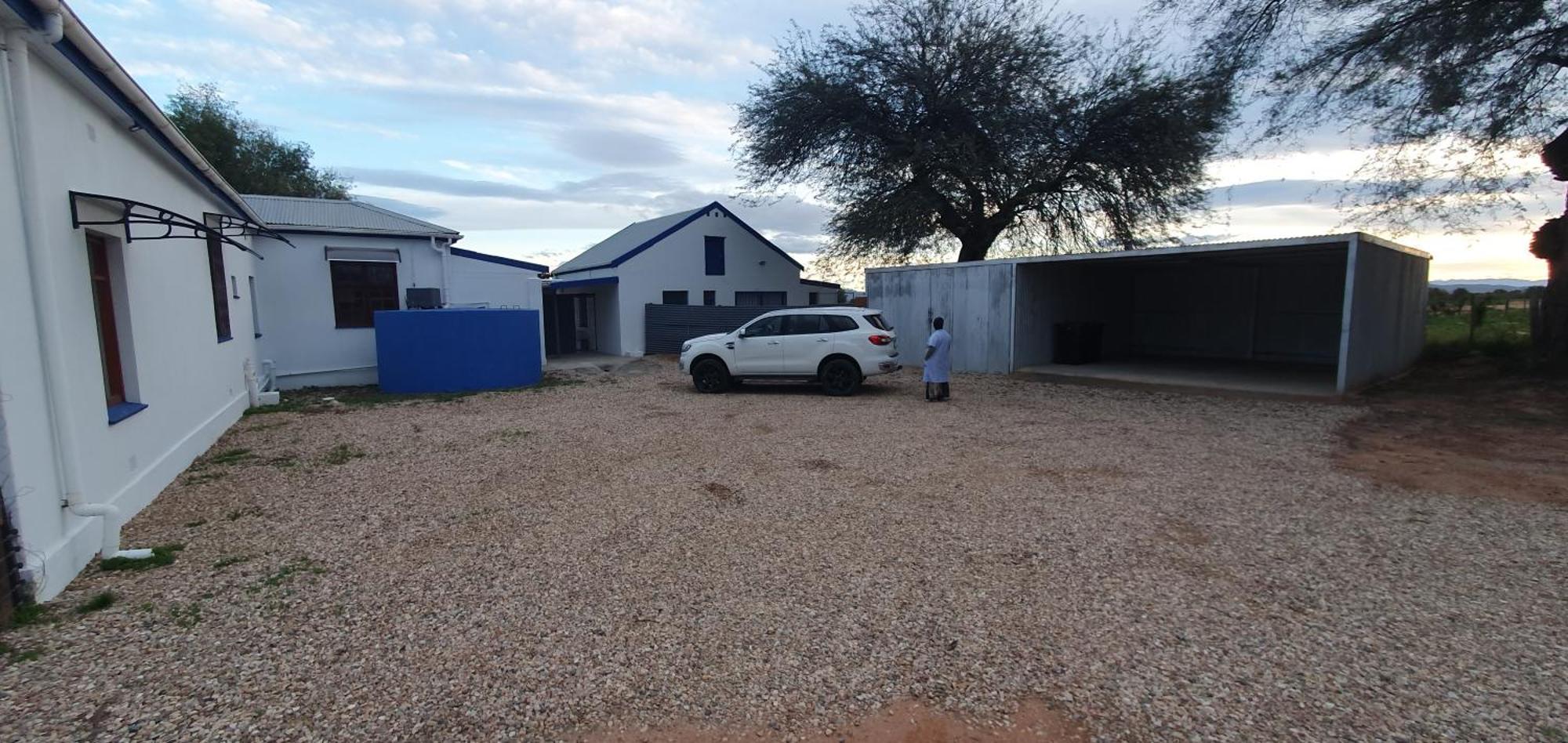 Karoo Leeu Self Catering Oudtshoorn Exterior foto