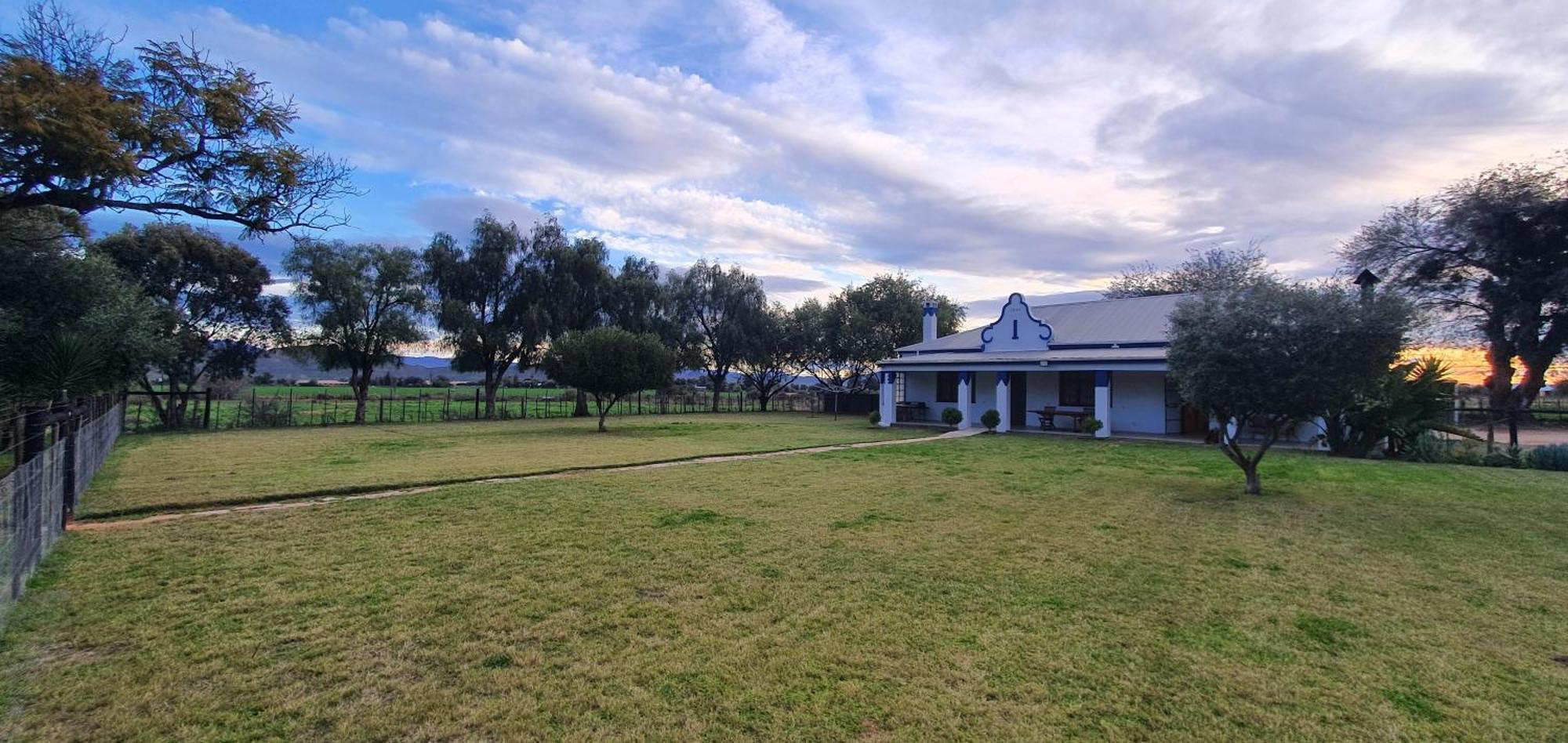 Karoo Leeu Self Catering Oudtshoorn Exterior foto