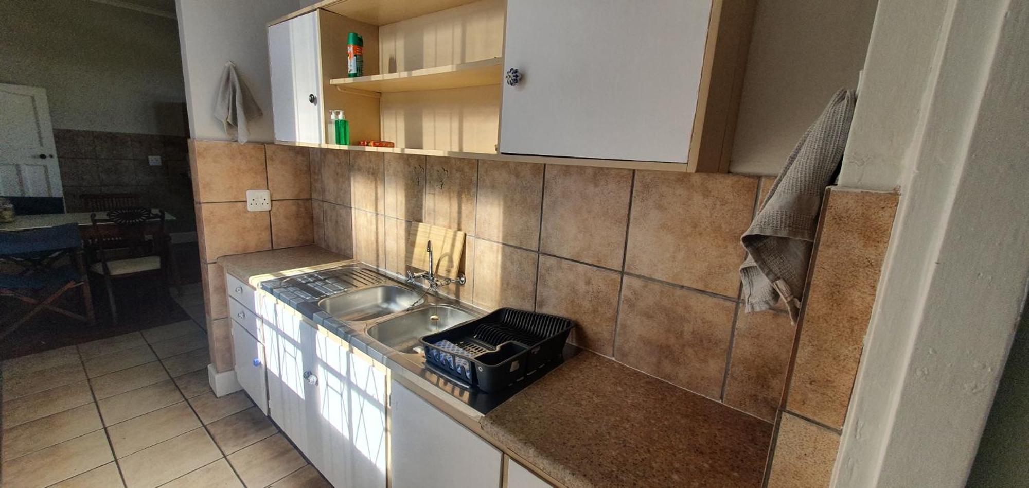 Karoo Leeu Self Catering Oudtshoorn Exterior foto